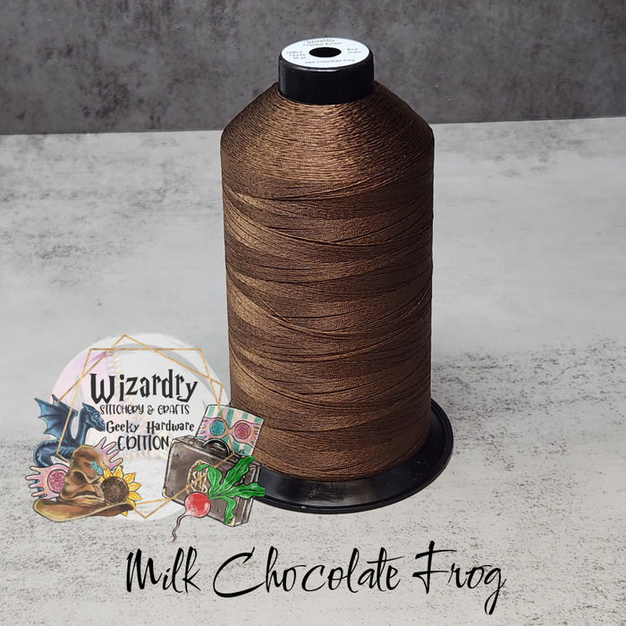 Tex 45 - Bonded Polyester Sewing String - Solid - Milk Chocolate Frog