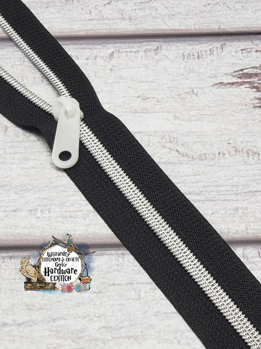 Glow-in-the-Dark Plastic Zipper Pulls