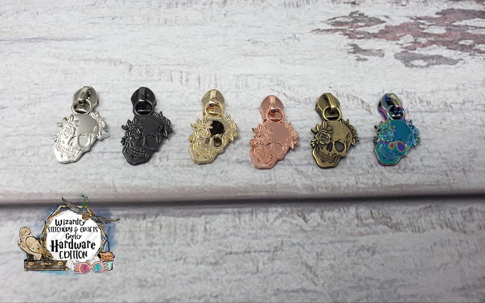 Floral Skull #5 Nylon Zipper Pulls