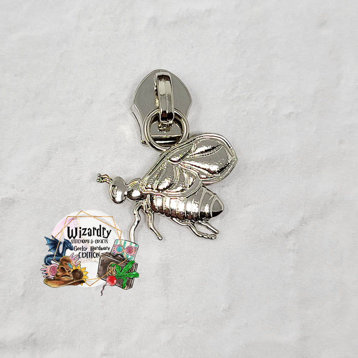 Bee #5 Nylon Zipper Pulls