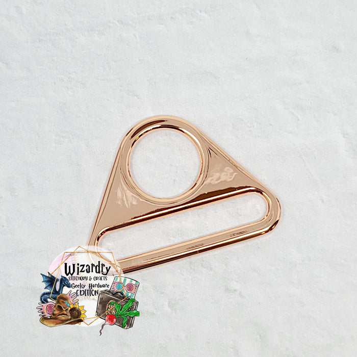 1 1/2" "Bag-muda Triangle" Connector (Single)