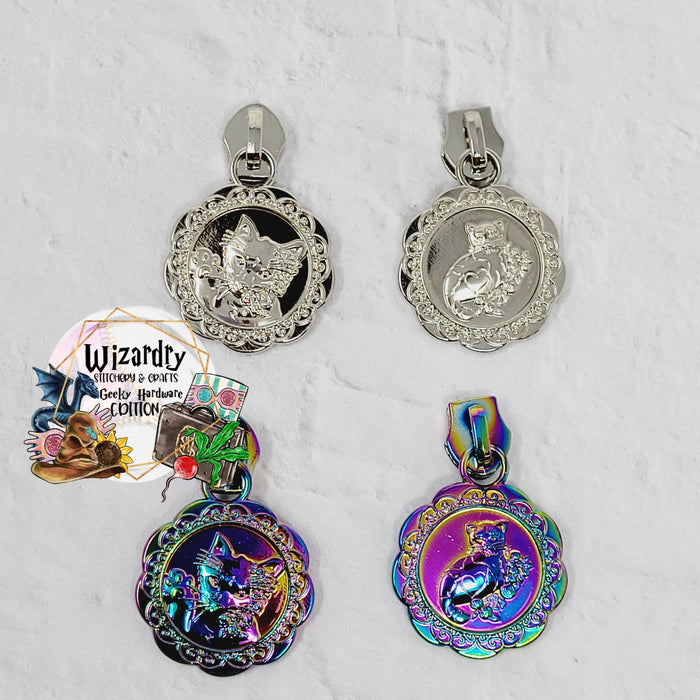 Scalloped Cat Plates #5 Nylon Zipper Pulls