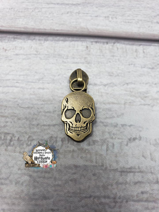 Skull #5 Nylon Zipper Pulls