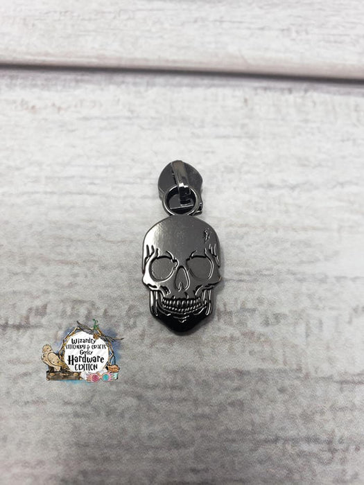Skull #5 Nylon Zipper Pulls